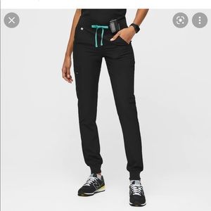 Black Figs Zamora Joggers